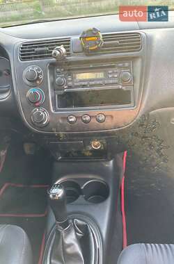 Седан Honda Civic 2005 в 