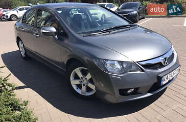 Седан Honda Civic 2009 в 