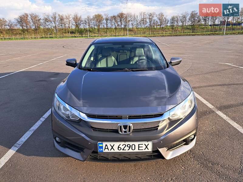 Седан Honda Civic 2016 в 