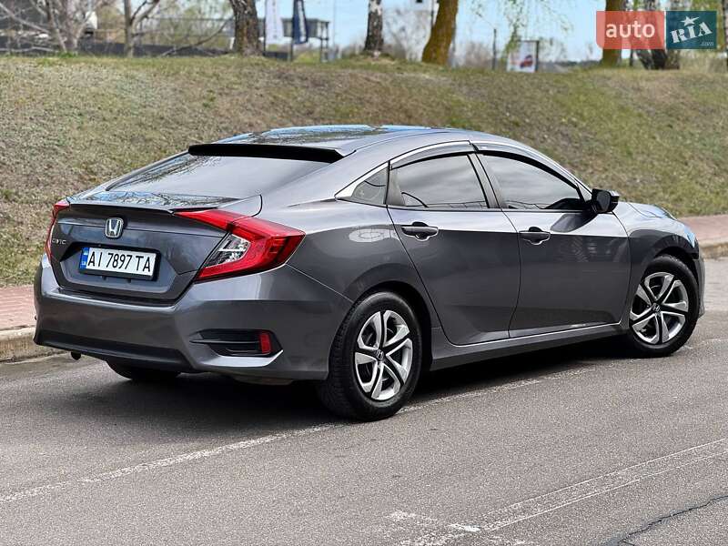 Седан Honda Civic 2016 в Києві