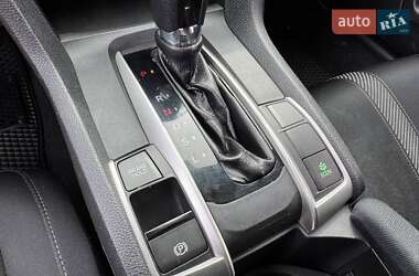 Седан Honda Civic 2016 в 