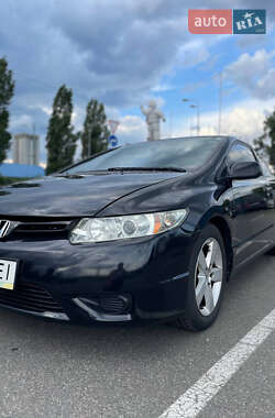 Купе Honda Civic 2007 в Киеве