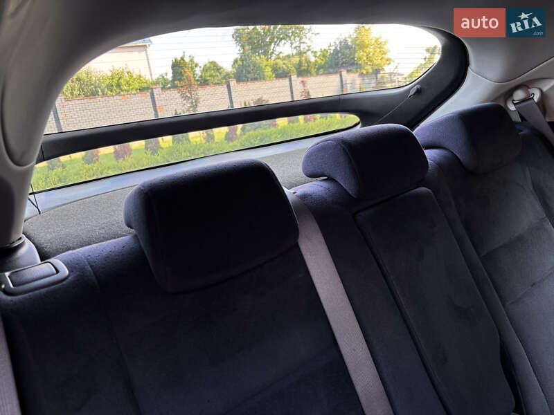 Хэтчбек Honda Civic 2006 в Мукачево
