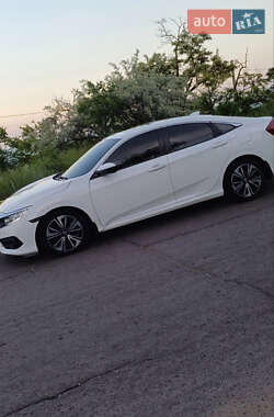 Седан Honda Civic 2017 в 