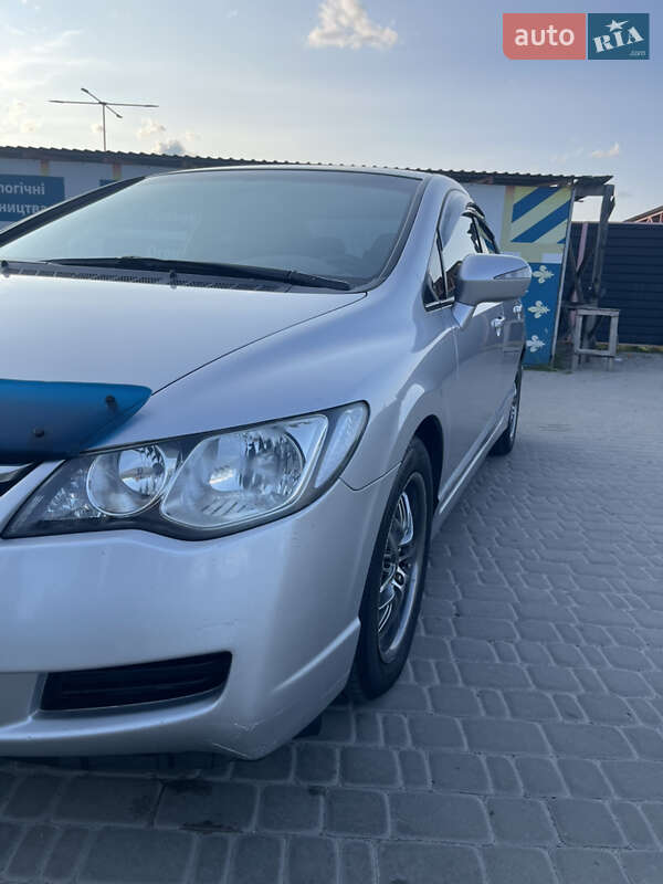 Седан Honda Civic 2007 в Киеве