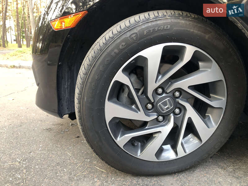 Седан Honda Civic 2016 в Черкассах