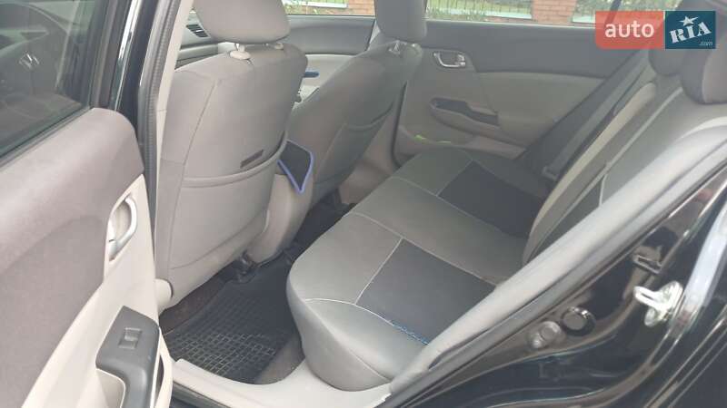 Седан Honda Civic 2012 в Дніпрі
