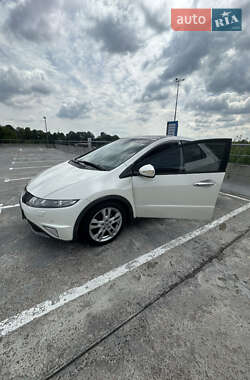 Хэтчбек Honda Civic 2011 в Киеве