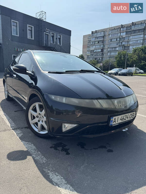 Хэтчбек Honda Civic 2008 в 