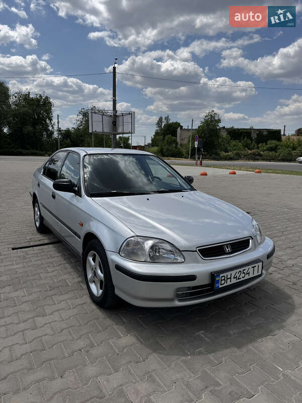 Седан Honda Civic 1997 в 