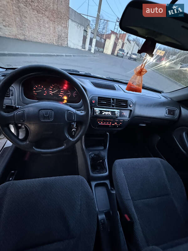 Седан Honda Civic 1997 в Одесі фото 8 Седан Honda Civic 1997 в Одесі