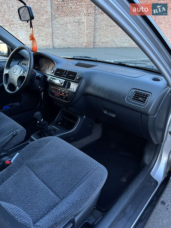 Седан Honda Civic 1997 в Одесі фото 11 Седан Honda Civic 1997 в Одесі