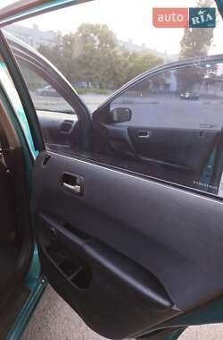 Хэтчбек Honda Civic 2002 в 