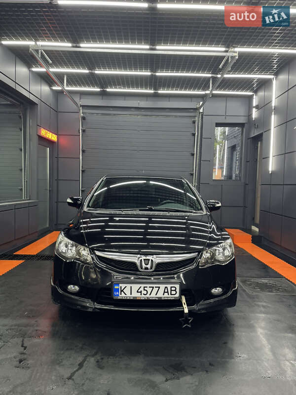 Седан Honda Civic 2010 в Києві