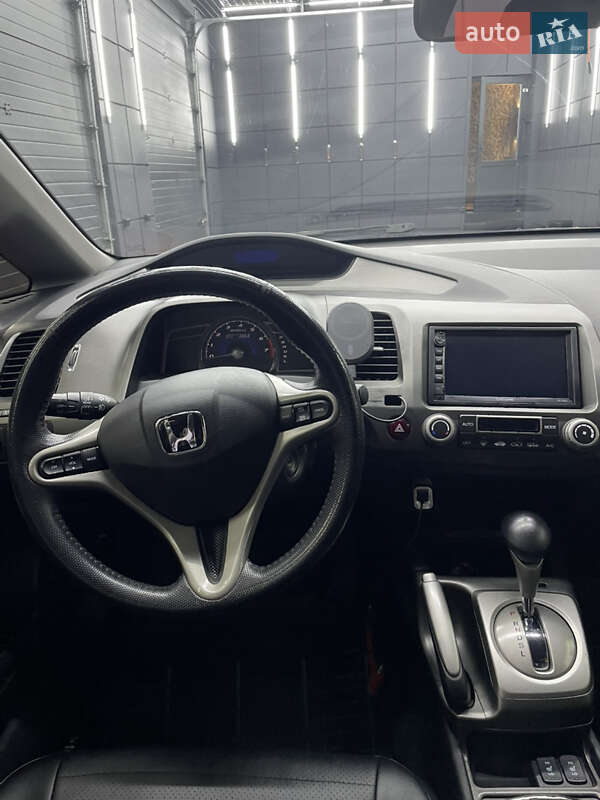 Седан Honda Civic 2010 в Києві