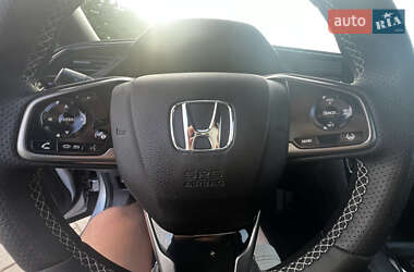 Хэтчбек Honda Civic 2019 в 