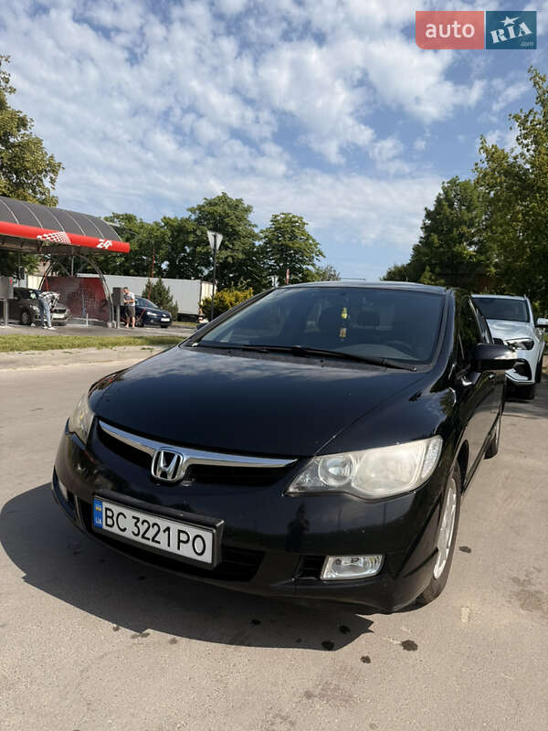Седан Honda Civic 2008 в Львові