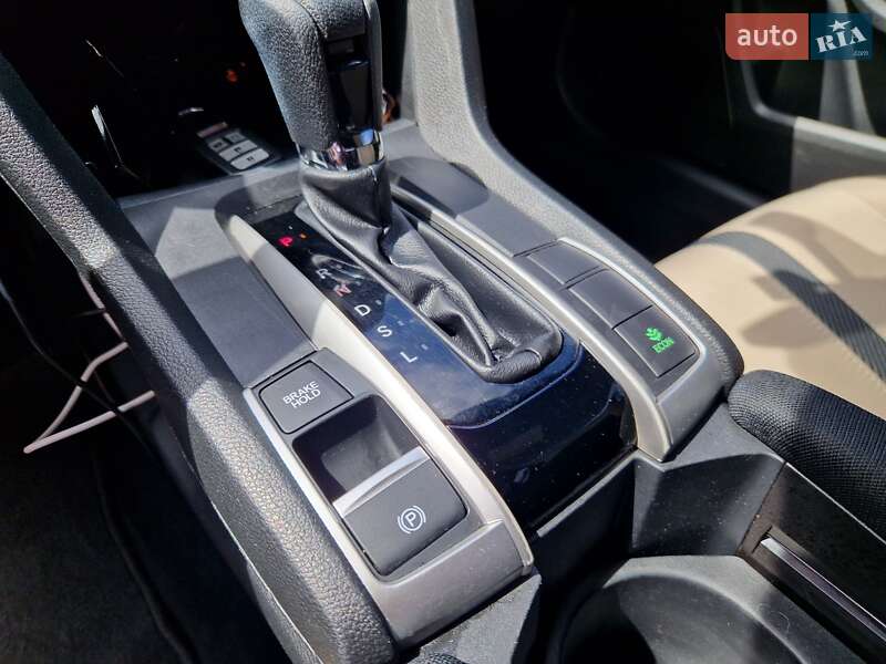 Купе Honda Civic 2016 в Дніпрі