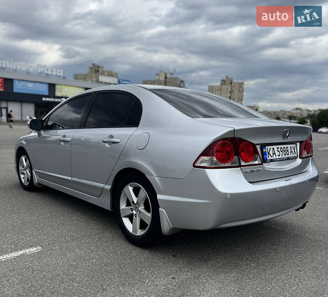 Седан Honda Civic 2007 в Києві