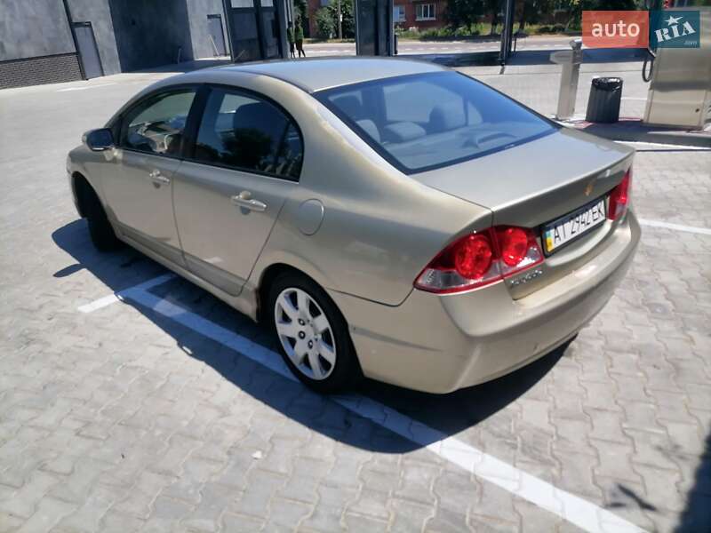 Седан Honda Civic 2007 в Білій Церкві