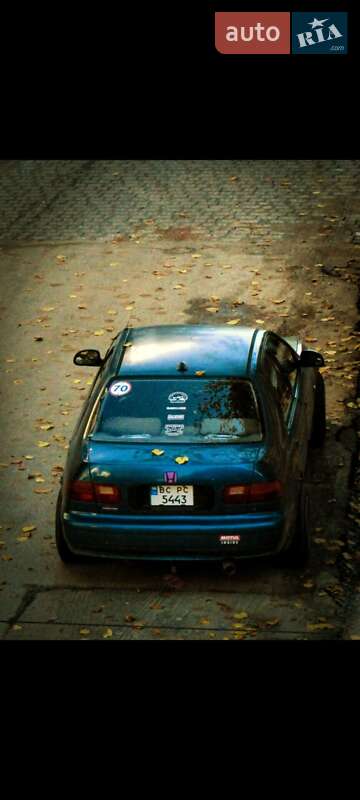 Седан Honda Civic 1995 в Львове