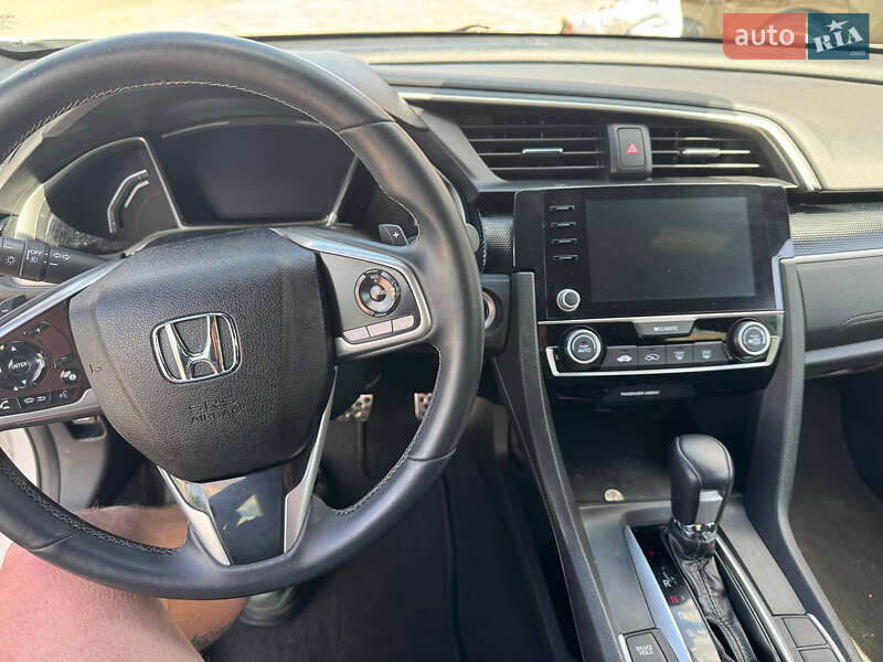 Седан Honda Civic 2019 в Киеве