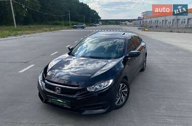 Седан Honda Civic 2016 в 
