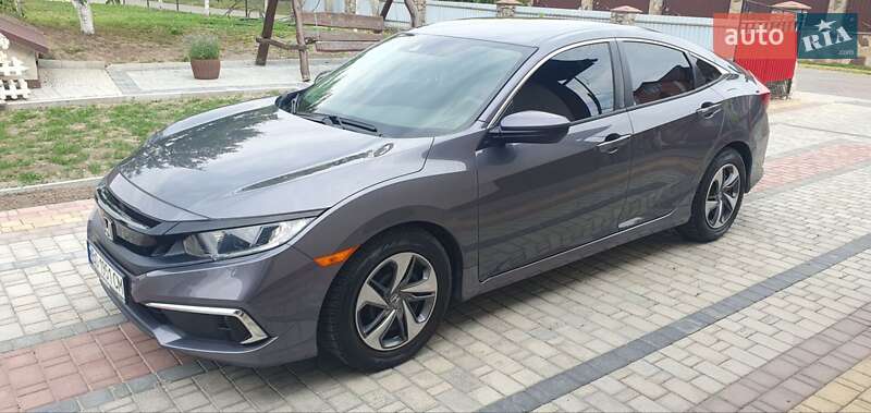 Седан Honda Civic 2019 в Зборове