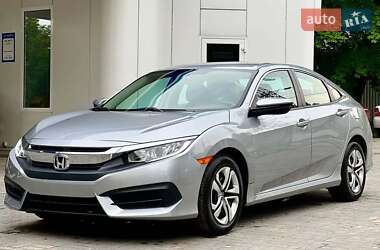 Седан Honda Civic 2016 в Львові