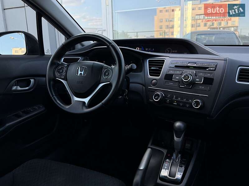 Седан Honda Civic 2014 в Киеве