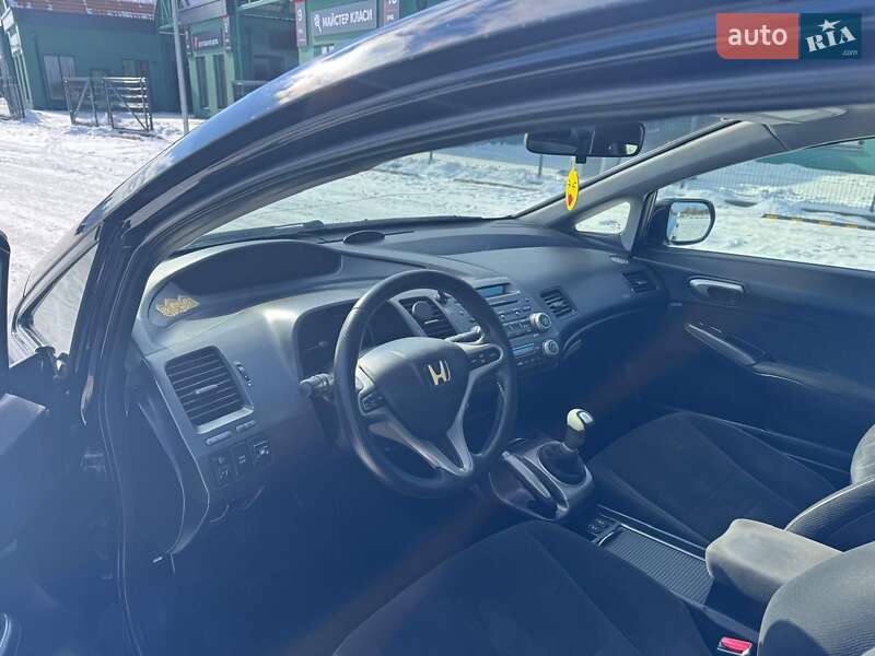 Седан Honda Civic 2008 в Киеве