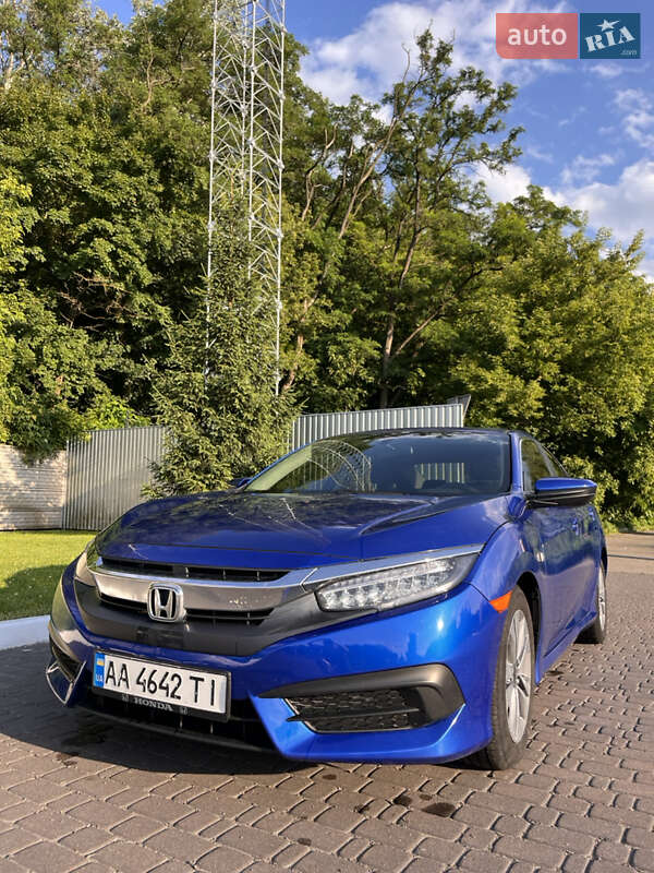 Седан Honda Civic 2016 в Києві