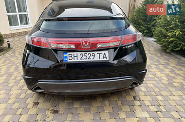 Хэтчбек Honda Civic 2008 в 