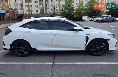 Хэтчбек Honda Civic 2016 в 