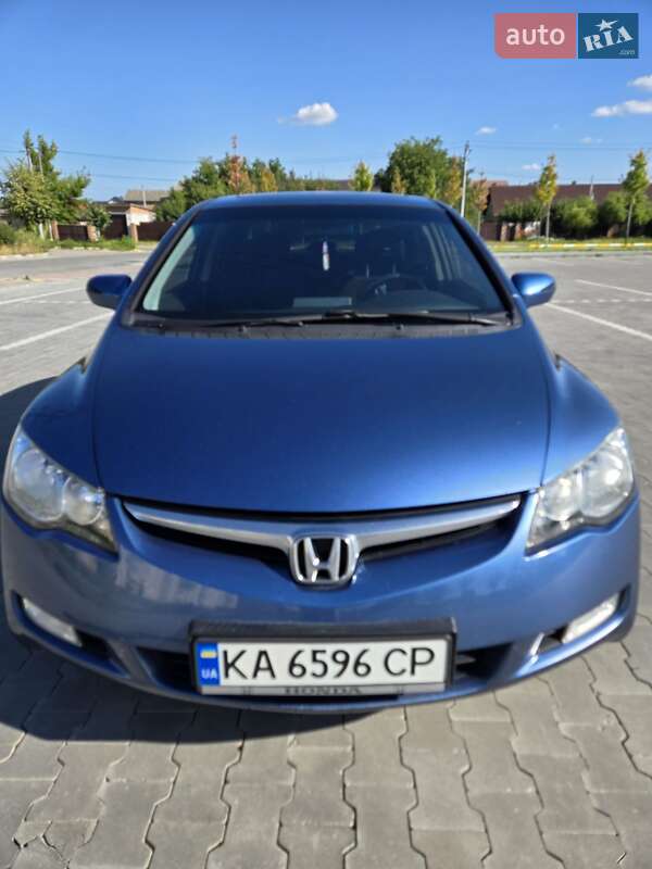 Седан Honda Civic 2008 в Ирпене