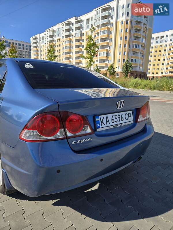 Седан Honda Civic 2008 в Ирпене