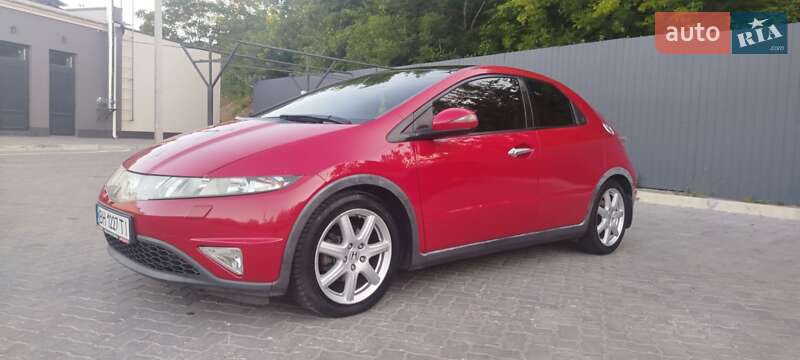 Хэтчбек Honda Civic 2008 в Николаеве