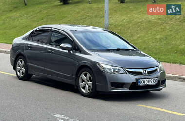 Седан Honda Civic 2011 в 