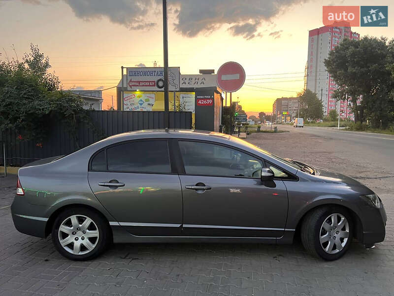 Седан Honda Civic 2011 в Броварах