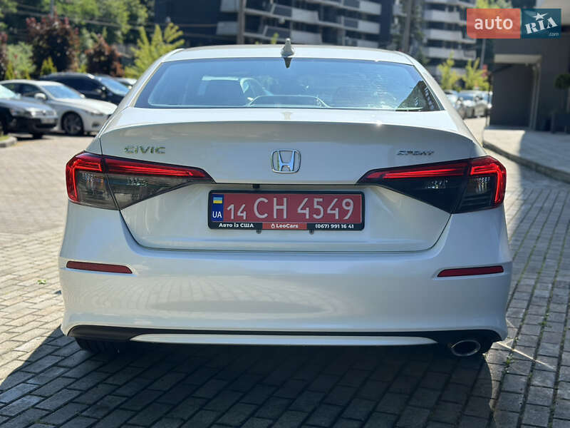 Седан Honda Civic 2023 в Львові