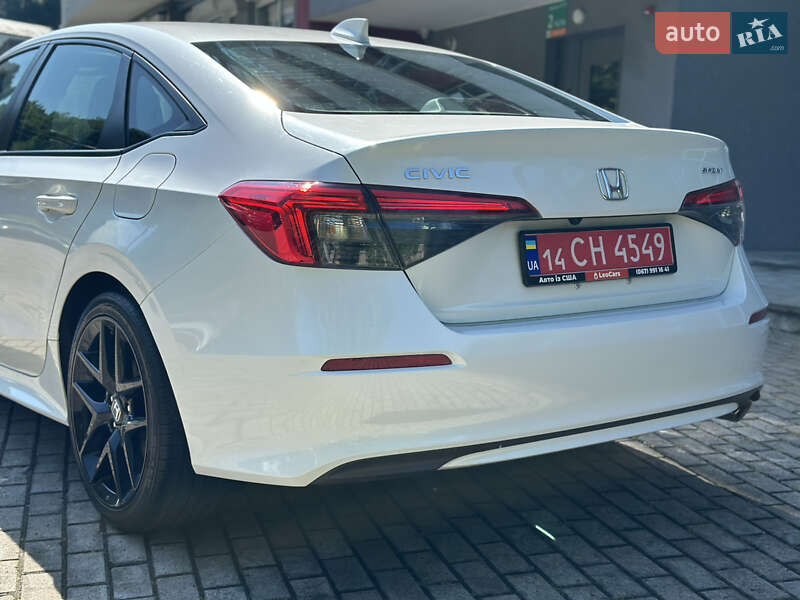 Седан Honda Civic 2023 в Львові