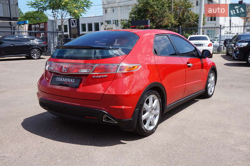 Хэтчбек Honda Civic 2007 в Одессе