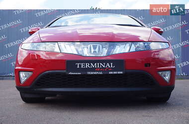 Хэтчбек Honda Civic 2007 в 