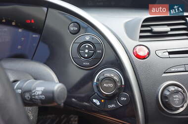 Хэтчбек Honda Civic 2007 в 