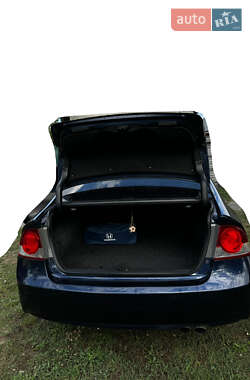 Седан Honda Civic 2007 в Чугуєві