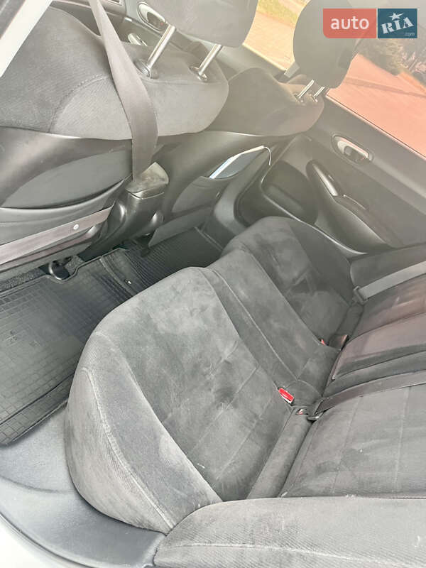 Седан Honda Civic 2008 в Запоріжжі