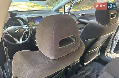 Седан Honda Civic 2007 в Краснограді