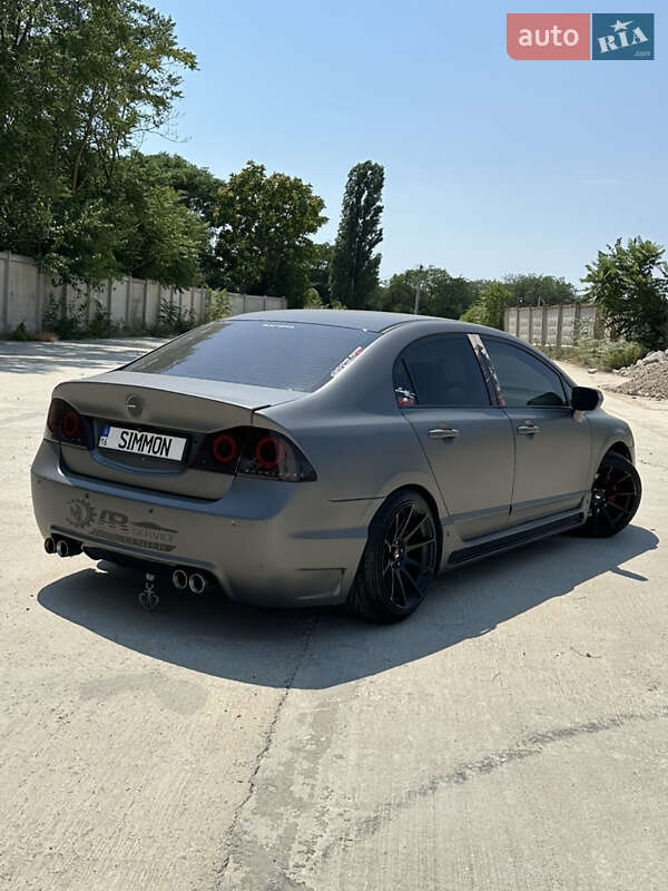 Седан Honda Civic 2006 в Одессе