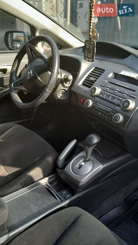 Седан Honda Civic 2008 в Ужгороді