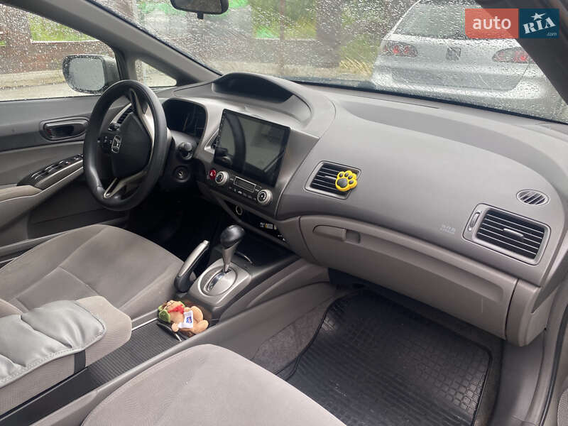 Седан Honda Civic 2008 в Львові